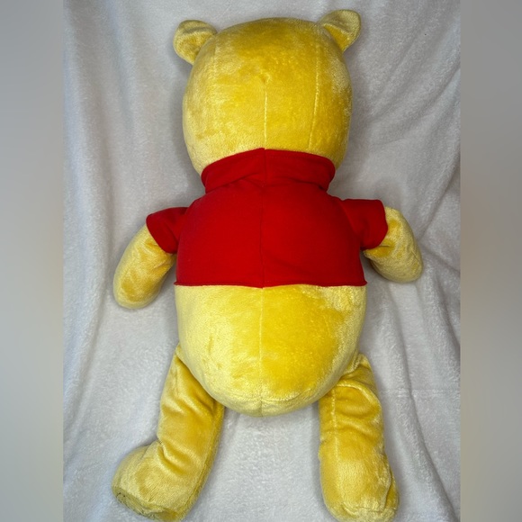 🍯 Disney Winnie the Pooh Plush - Preloved - Picture 8 of 11
